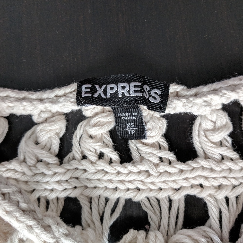 Express knit crop top - Picture 2 of 3